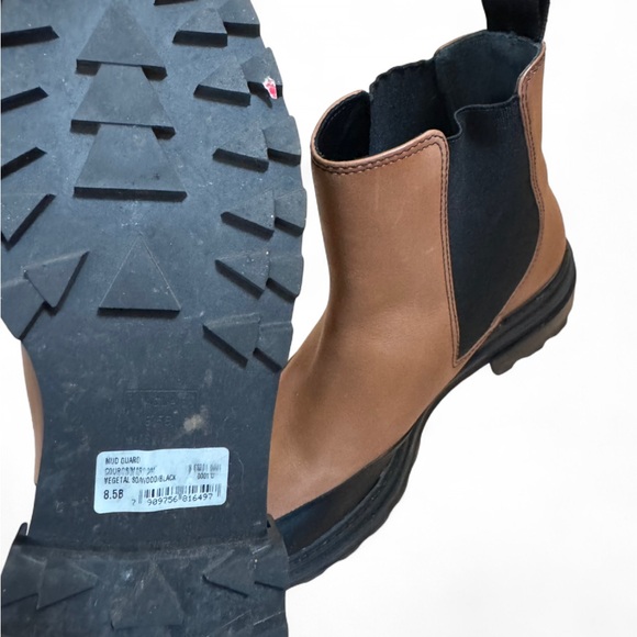 COPY - Aqua Women's Mud Guard Block Heel Platform Chelsea Boots - Picture 6 of 8